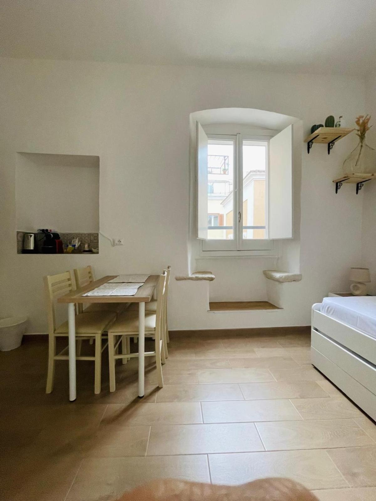Vecchia Bari Apartments Bagian luar foto