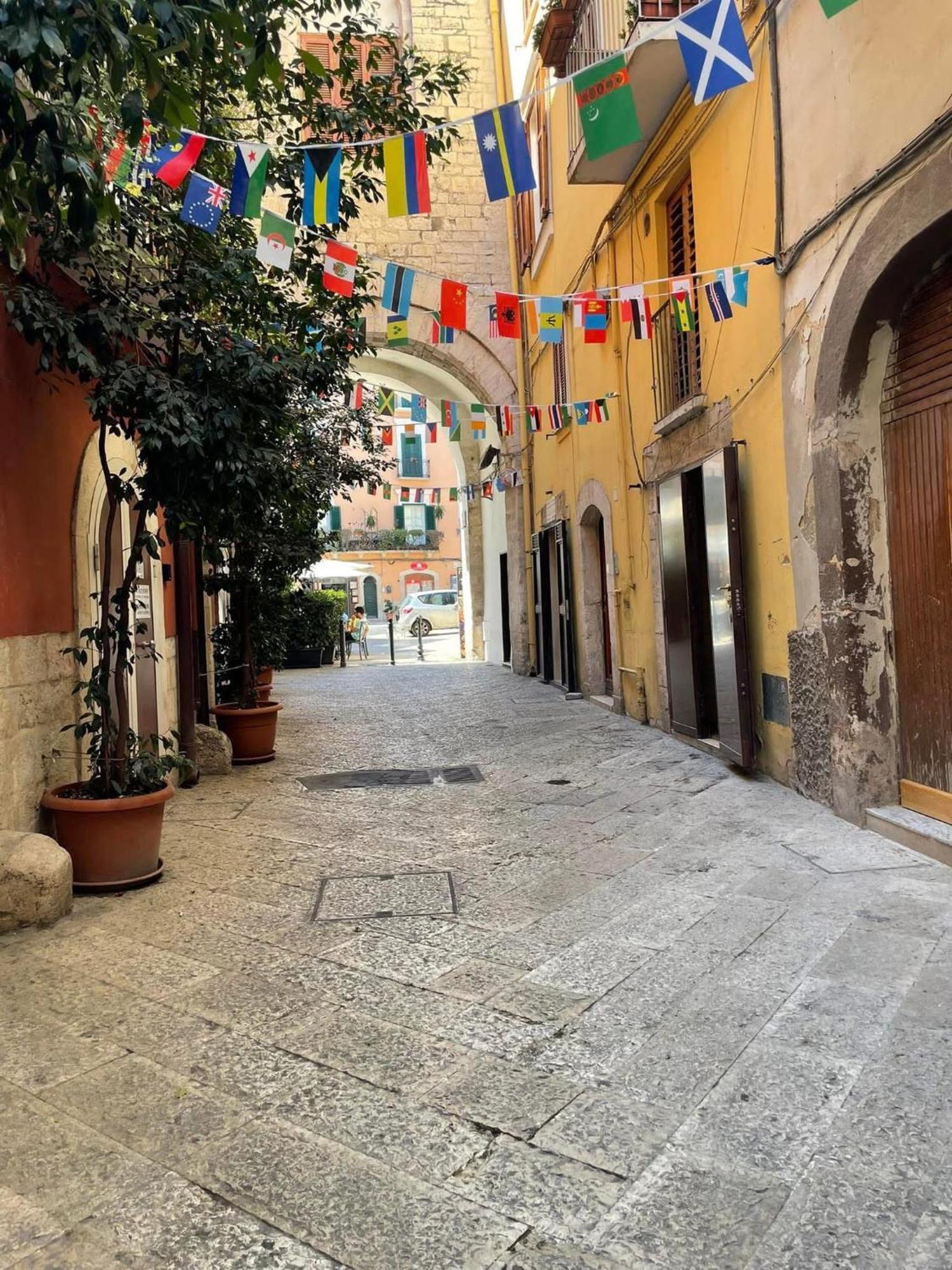 Vecchia Bari Apartments Bagian luar foto